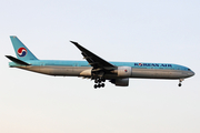 Korean Air Boeing 777-3B5(ER) (HL8041) at  Frankfurt am Main, Germany