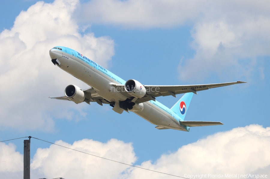 Korean Air Boeing 777-3B5(ER) (HL8042) | Photo 546225