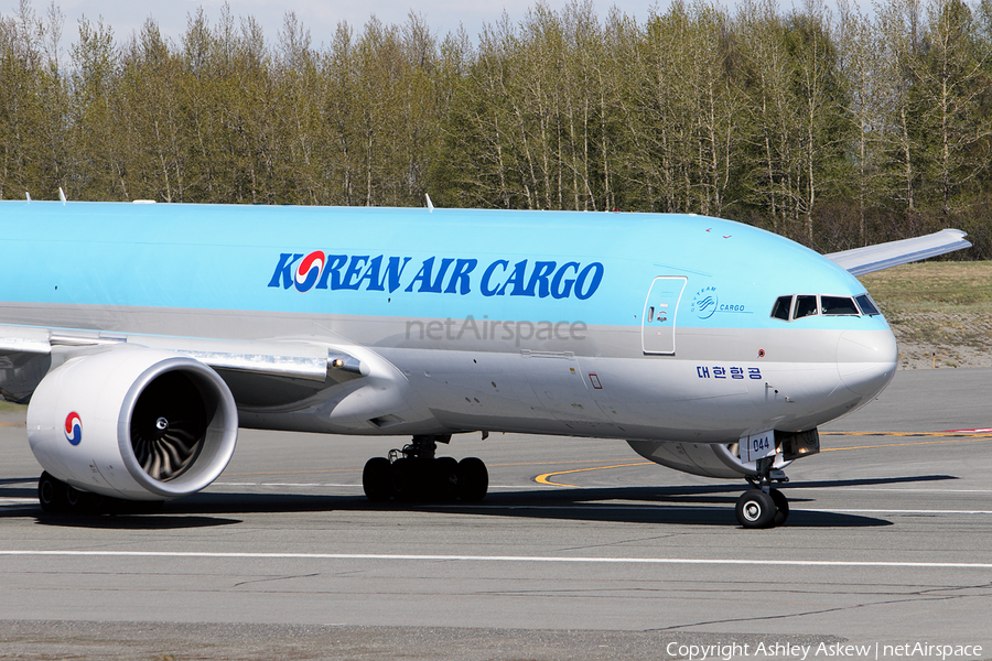 Korean Air Cargo Boeing 777-FB5 (HL8044) | Photo 180483