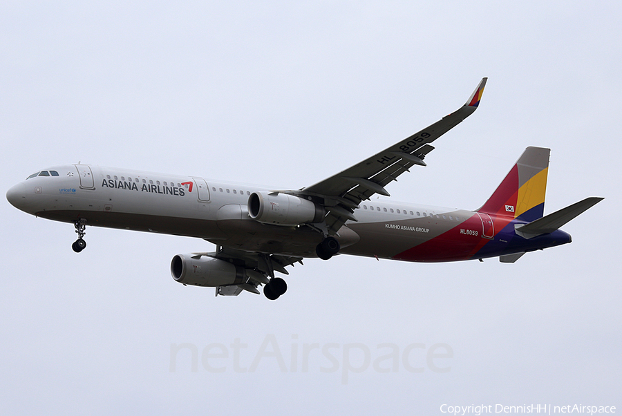 Asiana Airlines Airbus A321-231 (HL8059) | Photo 352759