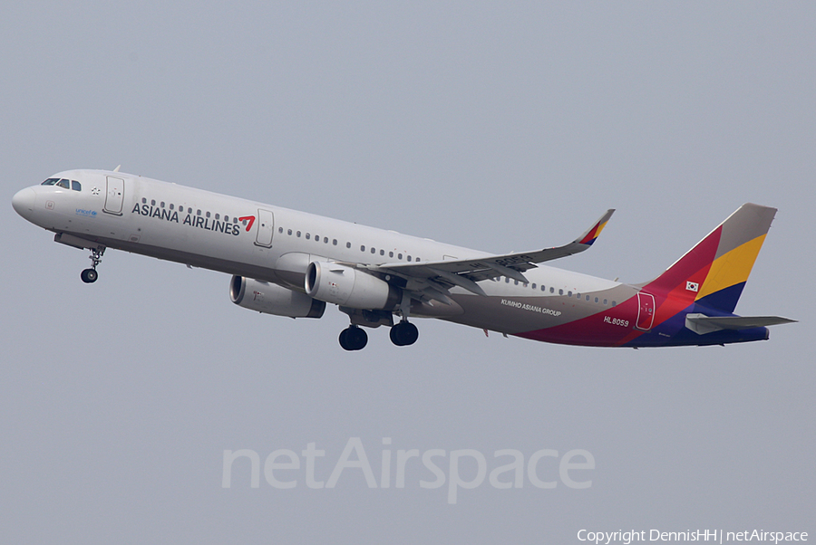 Asiana Airlines Airbus A321-231 (HL8074) | Photo 337074