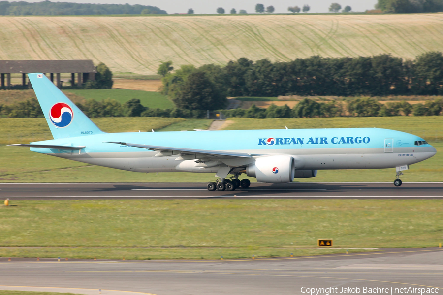Korean Air Cargo Boeing 777-FEZ (HL8075) | Photo 138197