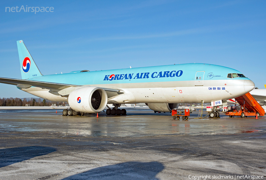 Korean Air Cargo Boeing 777-FEZ (HL8076) | Photo 293985