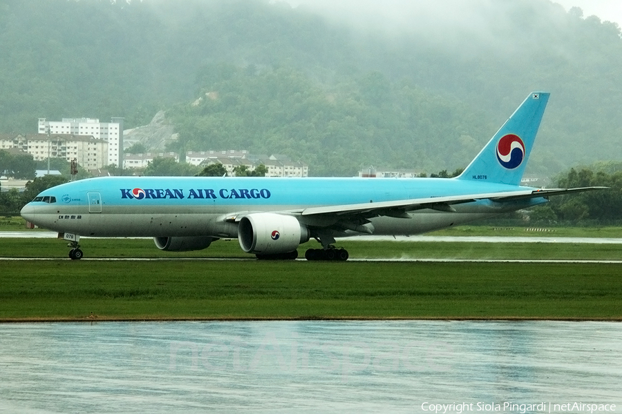 Korean Air Cargo Boeing 777-FEZ (HL8076) | Photo 360515