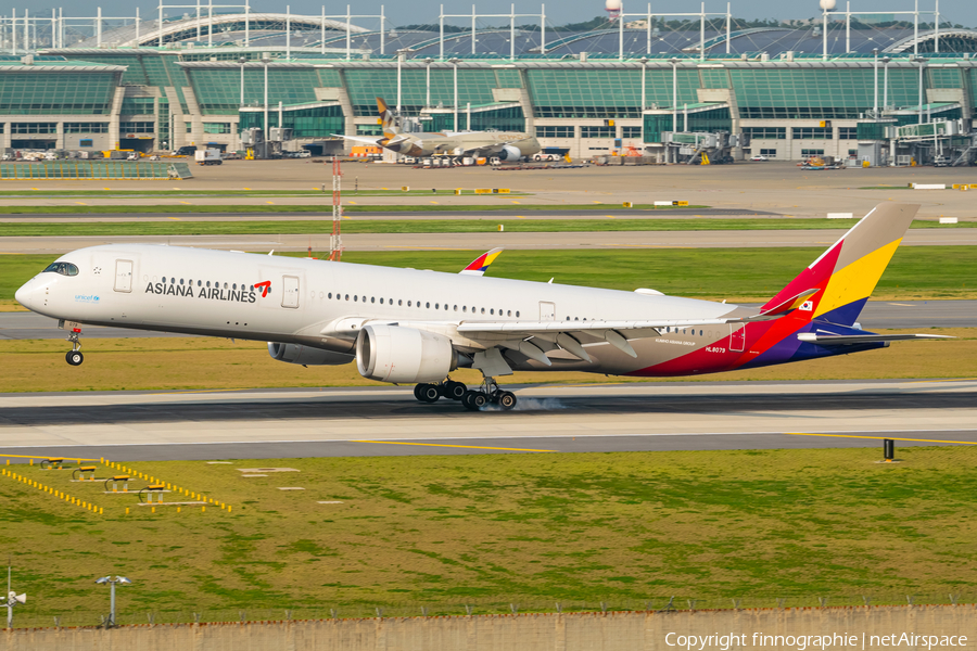 Asiana Airlines Airbus A350-941 (HL8079) | Photo 520431