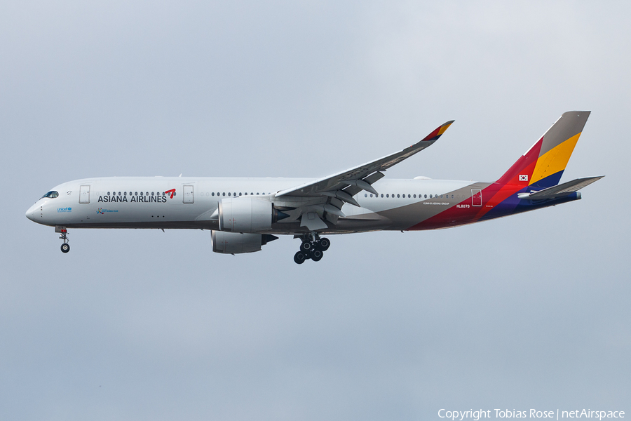 Asiana Airlines Airbus A350-941 (HL8079) | Photo 300749