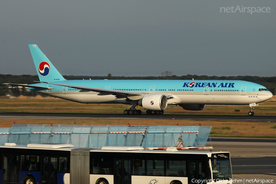 Korean Air Boeing 777-3B5(ER) (HL8208) | Photo 39764