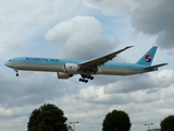 Korean Air Boeing 777-3B5(ER) (HL8208) at  London - Heathrow, United Kingdom