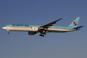 Korean Air Boeing 777-3B5(ER) (HL8209) at  Rome - Fiumicino (Leonardo DaVinci), Italy