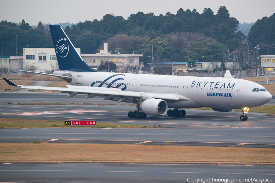 Korean Air Airbus A330-223 (HL8212) | Photo 602150