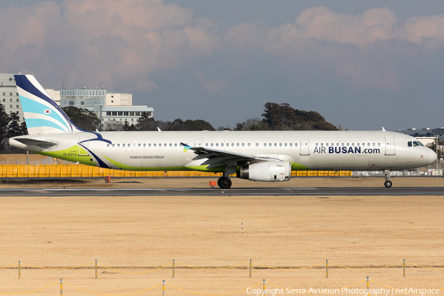 Air Busan Airbus A321-231 (HL8213) | Photo 328915