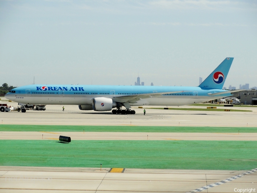Korean Air Boeing 777-3B5(ER) (HL8217) | Photo 76915