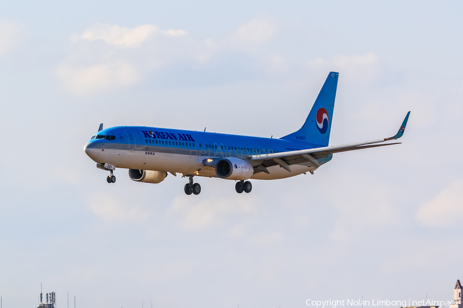 Korean Air Boeing 737-9B5(ER) (HL8221) | Photo 594428