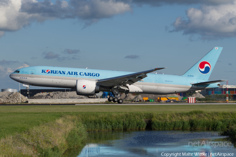 Korean Air Cargo Boeing 777-FB5 (HL8226) | Photo 393810
