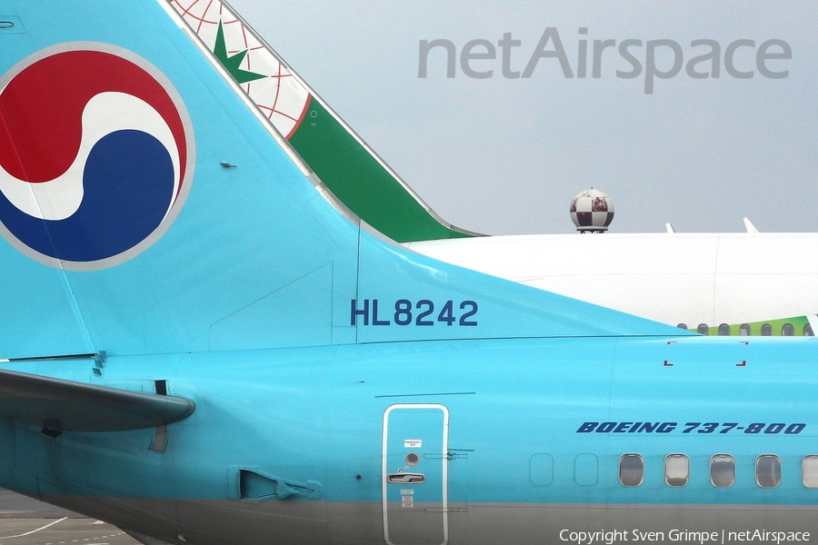 Korean Air Boeing 737-8Q8 (HL8242) | Photo 22332