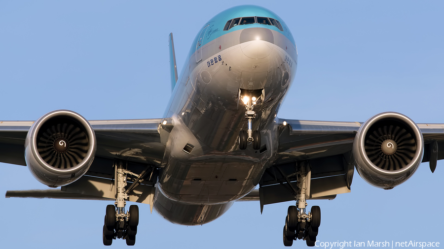 Korean Air Cargo Boeing 777-FB5 (HL8251) | Photo 102114