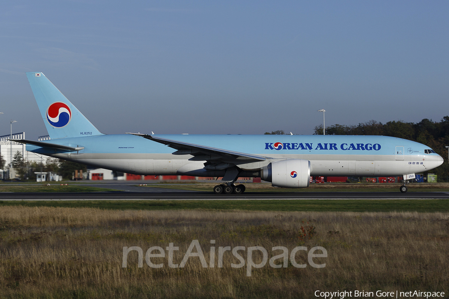 Korean Air Cargo Boeing 777-FB5 (HL8252) | Photo 52890