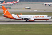Jeju Air Boeing 737-8BK (HL8261) at  Seoul - Incheon International, South Korea