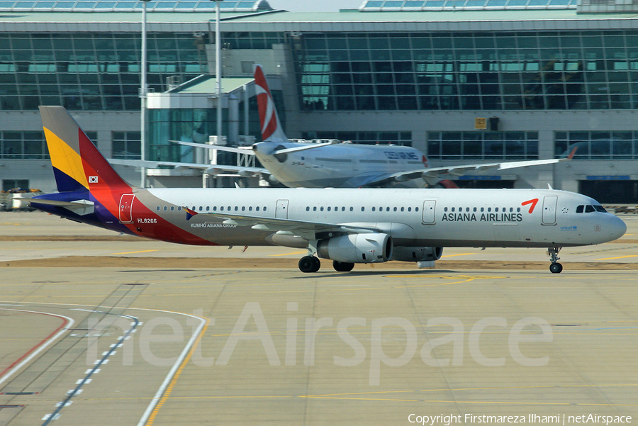 Asiana Airlines Airbus A321-231 (HL8266) | Photo 79183