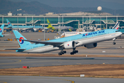 Korean Air Boeing 777-3B5(ER) (HL8275) at  Seoul - Incheon International, South Korea