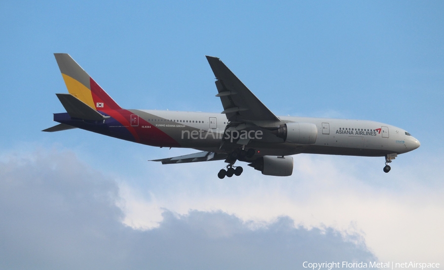 Asiana Airlines Boeing 777-28E(ER) (HL8284) | Photo 546235