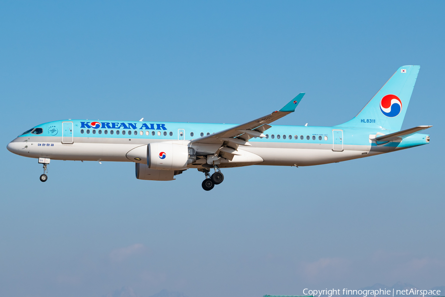 Korean Air Airbus A220-300 (HL8311) | Photo 543749