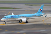 Korean Air Airbus A220-300 (HL8312) at  Gimpo - International, South Korea