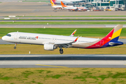 Asiana Airlines Airbus A321-251NX (HL8356) at  Seoul - Incheon International, South Korea