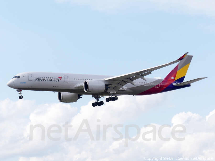 Asiana Airlines Airbus A350-941 (HL8360) | Photo 464936