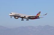 Asiana Airlines Airbus A350-941 (HL8361) at  Los Angeles - International, United States