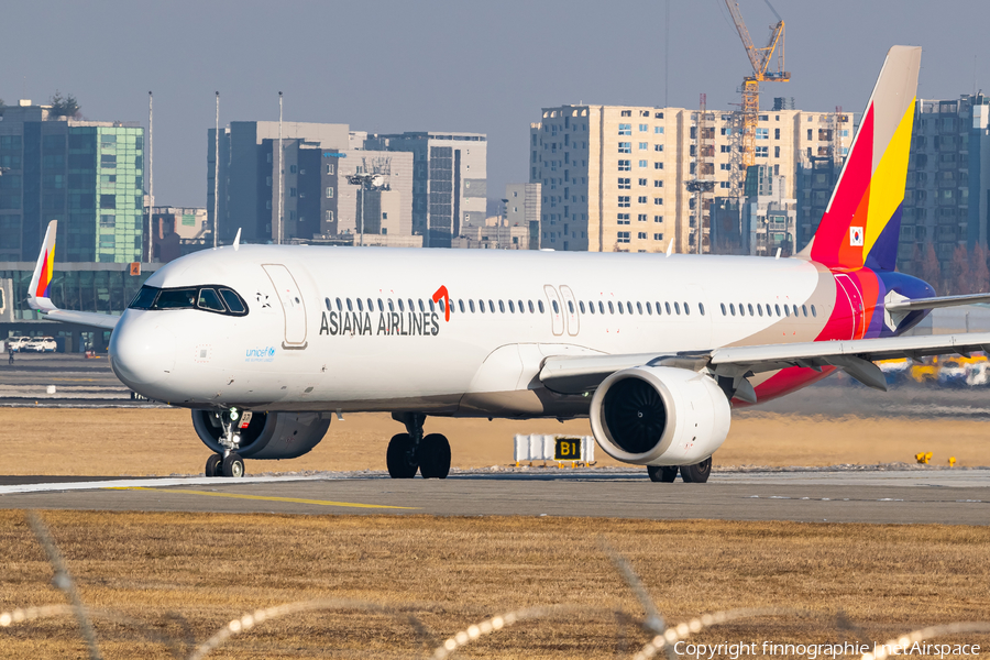 Asiana Airlines Airbus A321-251NX (HL8371) | Photo 543694