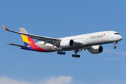 Asiana Airlines Airbus A350-941 (HL8381) at  New York - John F. Kennedy International, United States