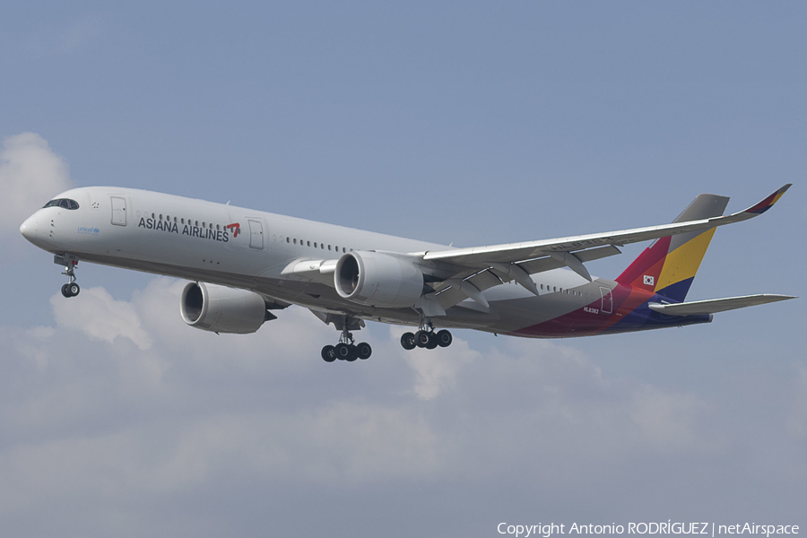 Asiana Airlines Airbus A350-941 (HL8383) | Photo 640572