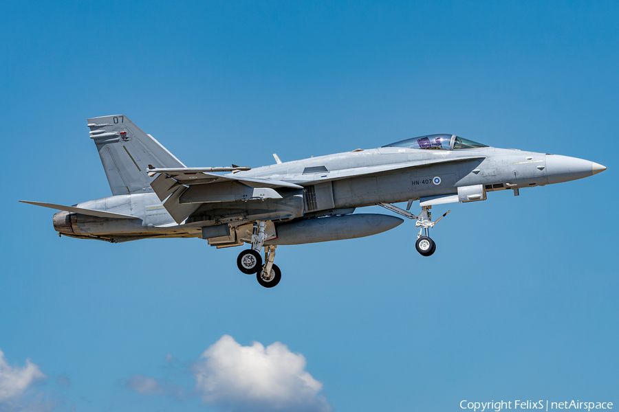 Finnish Air Force McDonnell Douglas F/A-18C Hornet (HN-407) | Photo 575414
