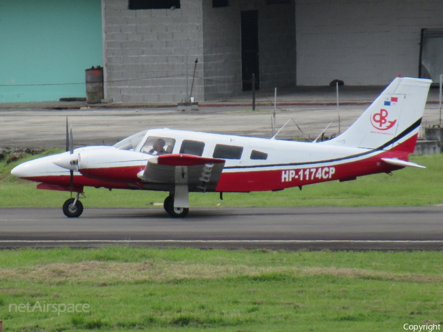 Cielos del Pacifico Air Piper PA-34-200T Seneca II (HP-1174CP) | Photo 361903