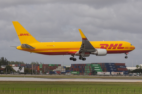 DHL (Aero Expreso) Boeing 767-316(ER)(BCF) (HP-3710DAE) at  Miami - International, United States