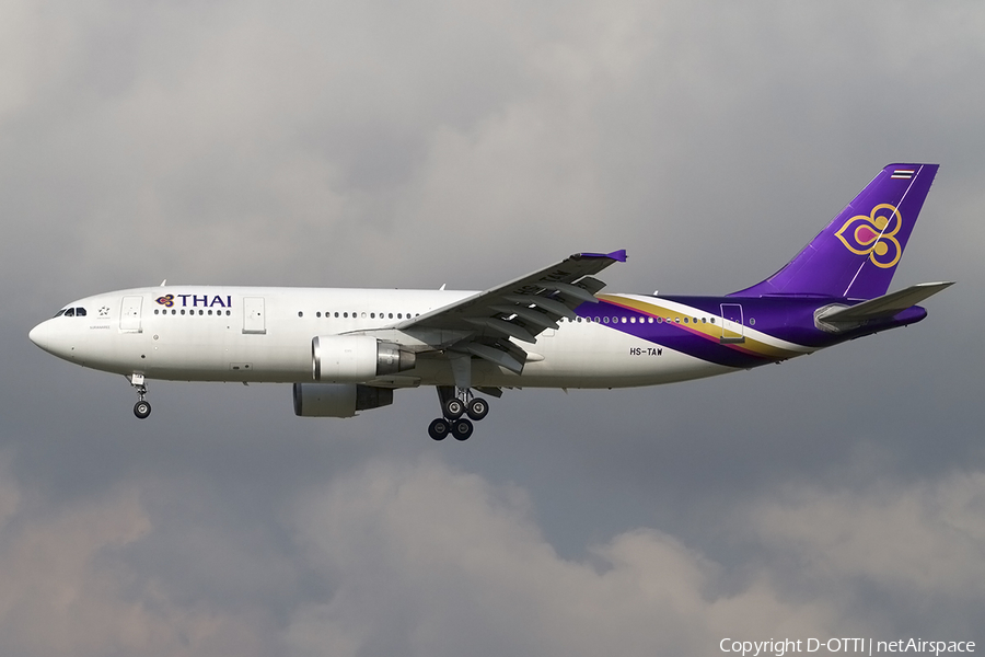 Thai Airways International Airbus A300F4-622R (HS-TAW) | Photo 399551