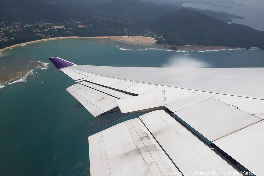 Thai Airways International Boeing 747-4D7 (HS-TGZ) | Photo 367663