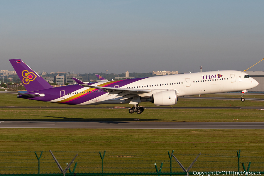 Thai Airways International Airbus A350-941 (HS-THG) | Photo 323548