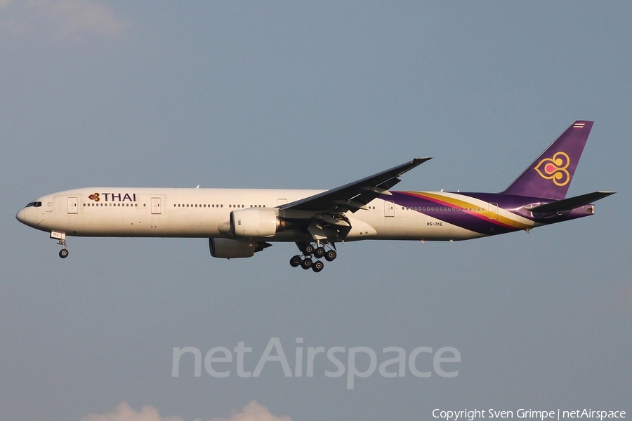 Thai Airways International Boeing 777-3D7 (HS-TKE) | Photo 26806