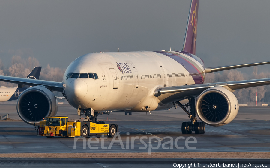 Thai Airways International Boeing 777-3D7(ER) (HS-TKW) | Photo 421950