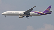 Thai Airways International Boeing 777-3D7(ER) (HS-TKZ) at  Bangkok - Suvarnabhumi International, Thailand