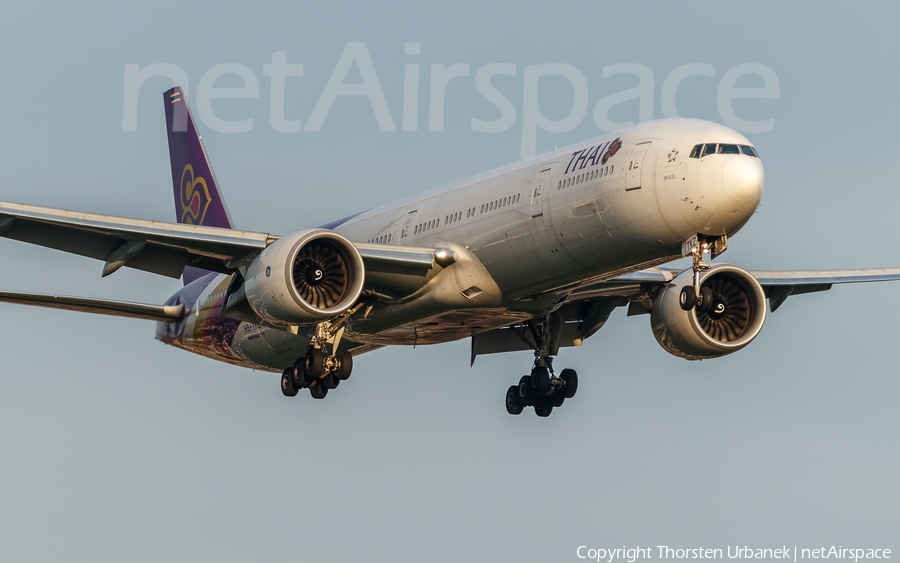 Thai Airways International Boeing 777-3D7(ER) (HS-TKZ) | Photo 354637