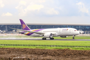 Thai Airways International Boeing 787-8 Dreamliner (HS-TQD) at  Jakarta - Soekarno-Hatta International, Indonesia