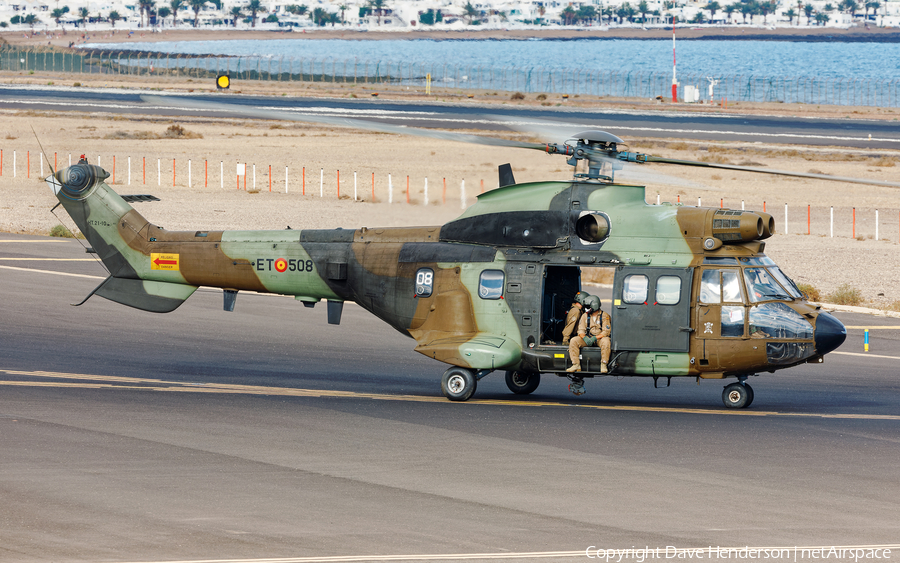 Spanish Army (Ejército de Tierra) Aerospatiale AS332B1 Super Puma (HT.21-10) | Photo 528735