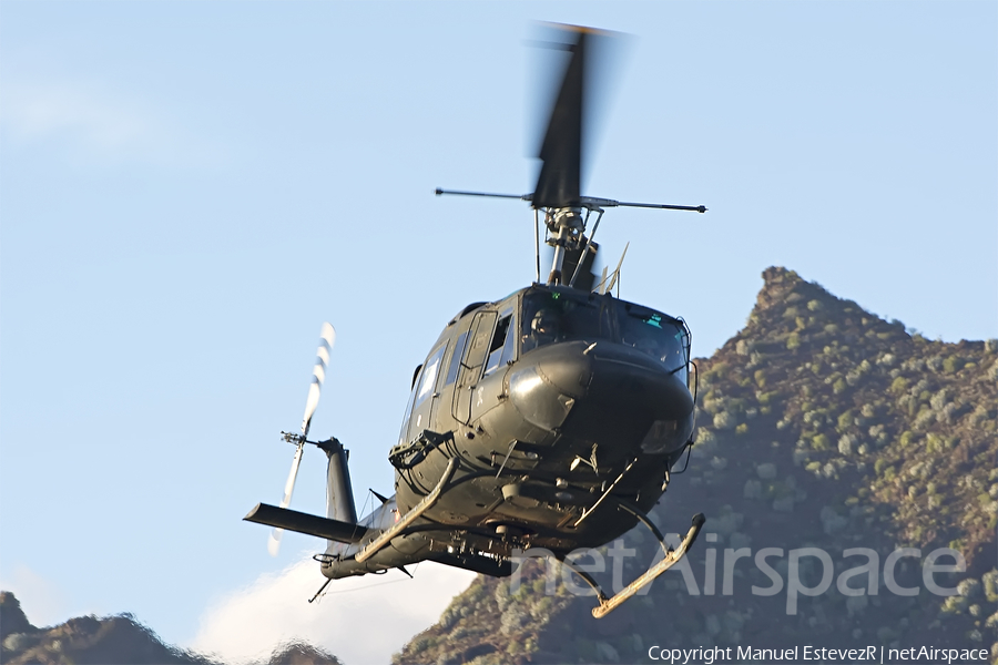 Spanish Army (Ejército de Tierra) Agusta Bell AB212 (HU.18-15) | Photo 110523
