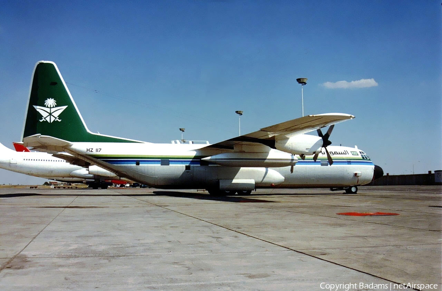 Saudi Arabian Royal Flight Lockheed L-100-30 (Model 382G) Hercules (HZ-117) | Photo 372155