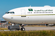 Saudi Arabian Government Airbus A340-213 (HZ-124) at  Hamburg - Fuhlsbuettel (Helmut Schmidt), Germany