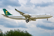 Saudi Arabian Government Airbus A340-213 (HZ-124) at  Hamburg - Fuhlsbuettel (Helmut Schmidt), Germany