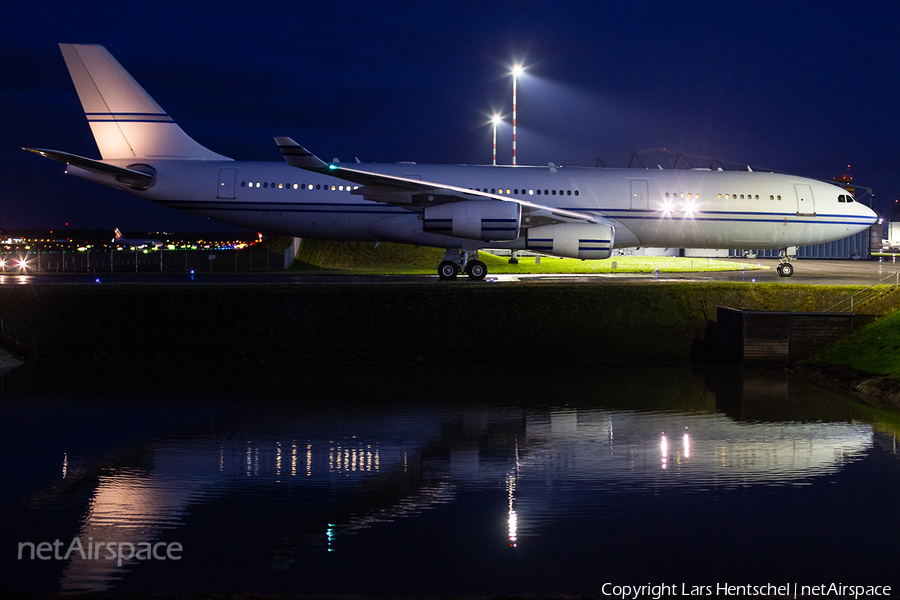 Saudi Arabian Government Airbus A340-213 (HZ-124) | Photo 364011